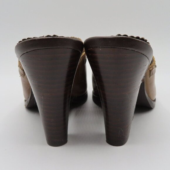 Baretraps Women 8 M Expert Distressed Leather Studded Western Boho Heels Clogs - Picture 5 of 12